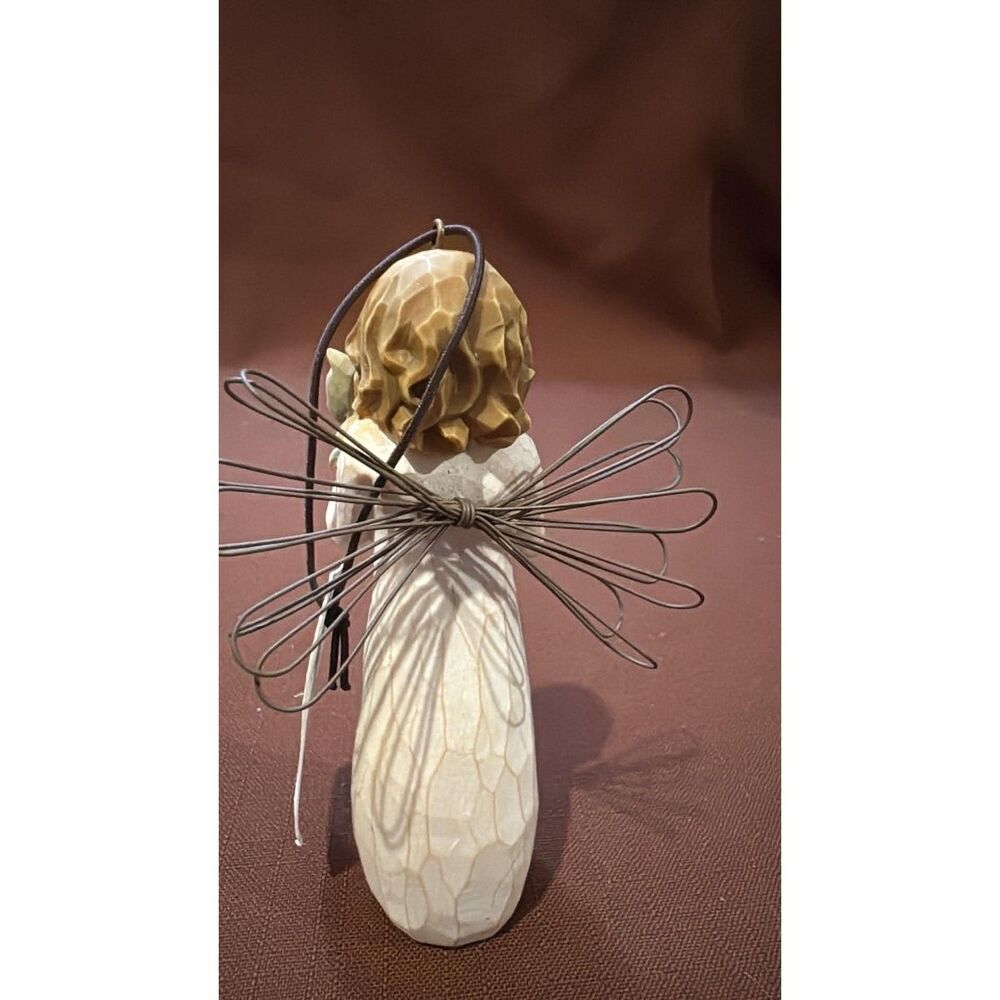 Willow Tree  With Affection Angle Cat  Ornament 2003 - Picture 2 of 5